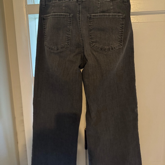 KUT Meg Gray Wash Wide Leg Denim-Size 2 - Picture 2 of 2